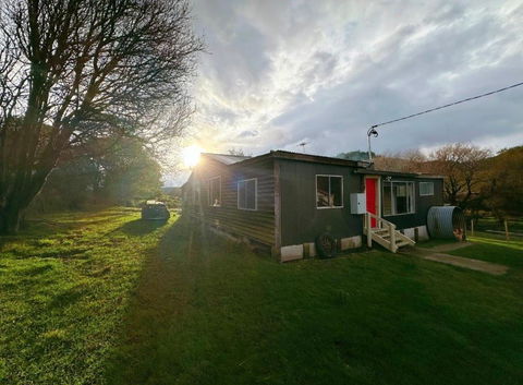 The Bushmill Cottage - Accommodation in Brisbane 0