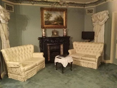 The Castle - Accommodation in Brisbane 1