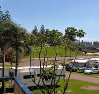 Beachside Getaway - 150m to beach - Accommodation in Brisbane