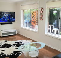 Beachside Villa Ettalong Beach - Accommodation in Brisbane