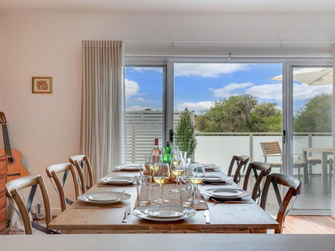 Bella K - Style, Comfort And Location - Accommodation in Brisbane 3