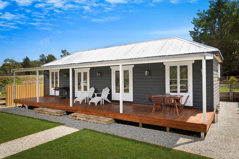 Bellanoon-Pet Friendly Cottage - Accommodation in Brisbane 0