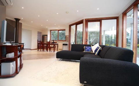 Bellfield Retreat - Accommodation in Brisbane 3