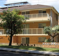 Bentley 3 - North Street - Accommodation in Brisbane