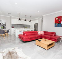 Best Central Wagga Townhouse - Accommodation in Brisbane