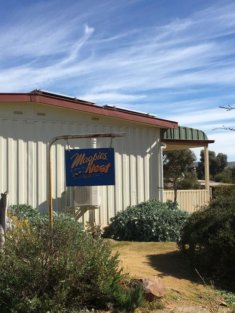 Black Jack Get-A-Way Magpies Nest - Accommodation in Brisbane 3