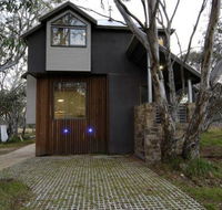 Blue Ice - Accommodation in Brisbane
