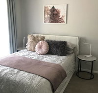 Blue Jay - Accommodation in Brisbane