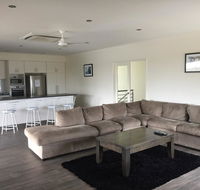 Blue Sky Apartment - Accommodation in Brisbane