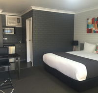 Blue Violet Motor Inn - Accommodation in Brisbane