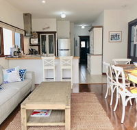 Bluey's - Accommodation in Brisbane