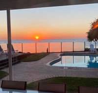 Blueys on the Bay- Blue Bay - Accommodation in Brisbane