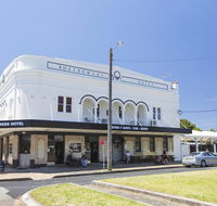 Boatrowers Hotel Stockton - Accommodation in Brisbane