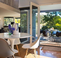 Boatshed Villa Green Door - Accommodation in Brisbane