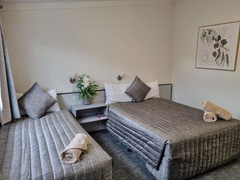 Y Motels Yarraman - Accommodation in Brisbane 0