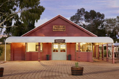 Outback Hotel - Accommodation in Brisbane 0
