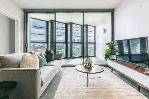 Your Gateway To Sports And Entertainment-00215 - Accommodation in Brisbane 3