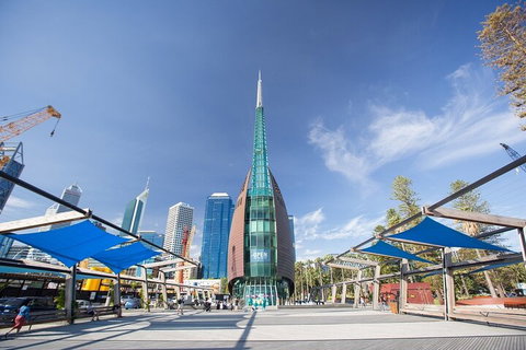 Perth Scavenger Hunt: Perched On A Swan - Accommodation in Brisbane 3