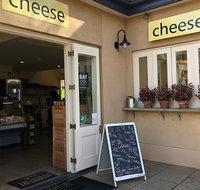 Small Group Adelaide Hills and Hahndorf Hideaway Tour from Adelaide - Accommodation in Brisbane