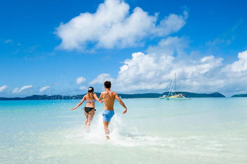 Whitehaven Beach And Hill Inlet Lookout Full-Day Snorkeling Cruise By High-Speed Catamaran - Accommodation in Brisbane 4
