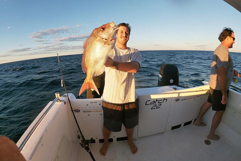 3/4 Day 7 Hour Offshore Fishing Charter - Accommodation in Brisbane 3