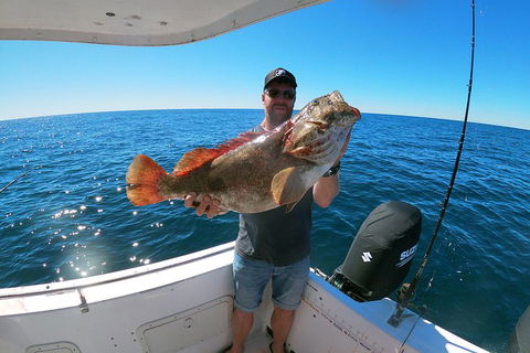 Full Day 9.5 Hour Offshore Fishing Charter - Accommodation in Brisbane 3