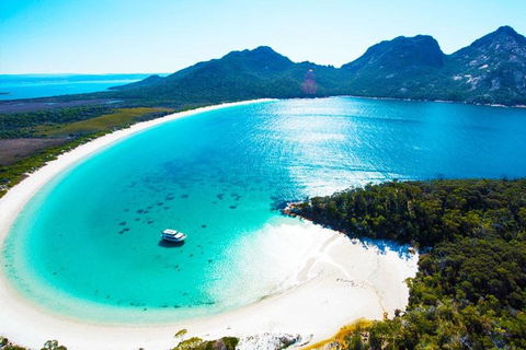 Wineglass Bay Private Charter Service - Accommodation in Brisbane 2