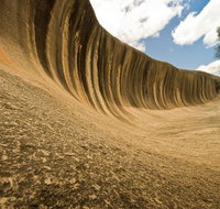 Wave Rock York Wildflowers and Aboriginal Cultural Day Tour from Perth - Accommodation in Brisbane