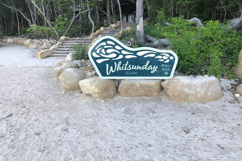 2 Night Small Group Whitsundays Sailing Adventure Aboard Mandrake - Accommodation in Brisbane 1