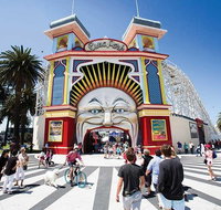 Private Full Day Melbourne City Tour with local guide - Accommodation in Brisbane