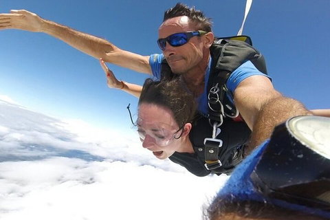 Byron Bay Tandem Sky Dive - Accommodation in Brisbane 2