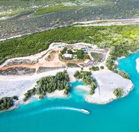 Half-Day Willie Creek Pearl Farm Tour with Helicopter Flight - Accommodation in Brisbane