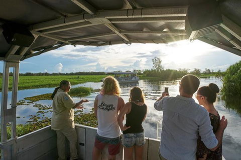 Yellow Water Cruise - Kakadu - Accommodation in Brisbane 5