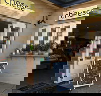 Small Group Adelaide Hills and Hahndorf Hideaway Tour from Adelaide - Accommodation in Brisbane