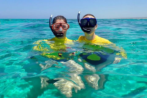 Lagoon Explorer - Ningaloo Reef Full-Day Kayaking And Snorkeling Adventure - Accommodation in Brisbane 4