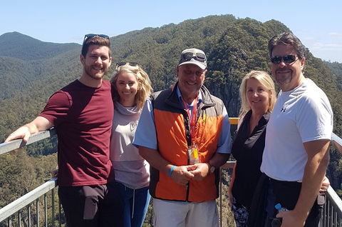Leven Canyon Day Trip Including Wings Wildlife Park Or Gunns Plains Caves - Accommodation in Brisbane 1