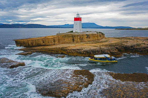 Hobart Sightseeing Cruise Including Iron Pot Lighthouse - Accommodation in Brisbane 5