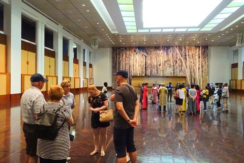 Private Canberra Secrets Highlights Tour - Accommodation in Brisbane 4
