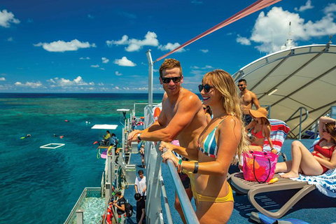 Outer Reef Pontoon Experience From Cairns - Accommodation in Brisbane 1