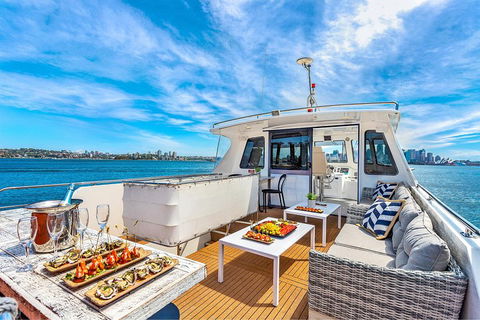 Vivid 90-Minute Sydney Harbour Intimate Catamaran Cruise With Canapes - Accommodation in Brisbane 4